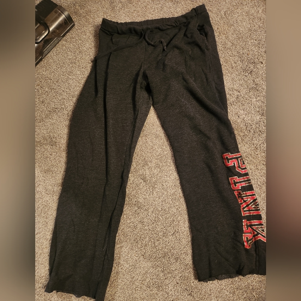 Vs pink boyfriend pants